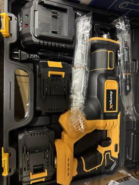 Crs-01y Awxryox Cordless Reciprocating Saw