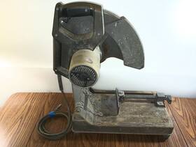 3935 Black Decker Model 14 Inch Chop Saw