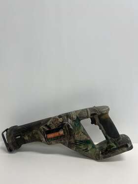 135.114271 Craftsman 19.2v Camo Camouflage Reciprocating Saw Sawzaw Bare Tool