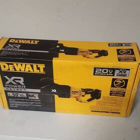 Dcd443b Dewalt Xr Power Detect 20v Brushless Reciprocating Saw