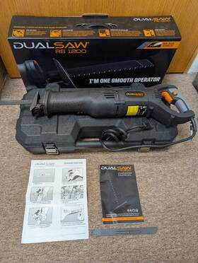 Dualsaw 895478001266 Rs 1200 Dual Saw Reciprocating Corded - Video