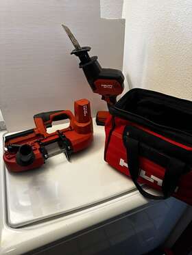 Hilti Sr-4 Lithium-ion Reciprocating Saw And Sb 4 Band Bag