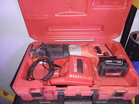 071922220 Milwaukee M28 Sawzall Reciprocating Saw Kit 220v