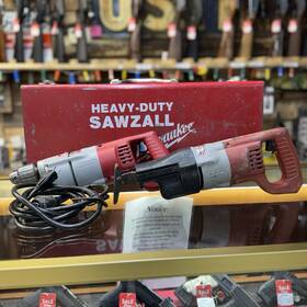 1007-1 Milwaukee 6507 Corded Heavy Duty Sawzall And 1/2 Inch Drill With Case
