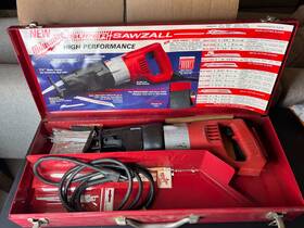 6527-6 Milwaukee 6527 Super Sawzall Heavy Duty Kit Hard Case Includes Spare Blades