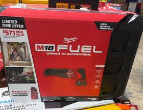 Fuel18v Milwaukee M18 Lithium-lon Brushless Cordless Sawzall Reciprocating Saw