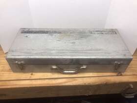 9627 Porter-cable 2 Speed Tiger Saw Carry Along Steel Box Only New