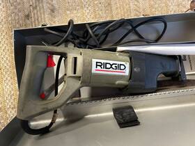 5228 Ridgid Model Heavy Duty 2 Speed Corded 120v Reciprocating Saw