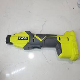 P660 Ryobi 18v Cordless Pex Pinch Clamp Tool - Only Read Bent