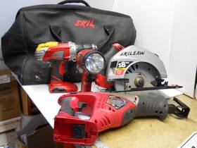 3080053 Skil 18v Saw Drill Set With Bag Circle Reciprocating Flashlight