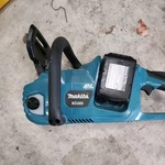 Makita XCU03 18V X2 Lxt Li-ion (36V) Brushless 14" Chain Saw Bare Tool Nobattery. Fixed Price $190.00.
