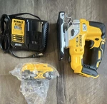 Dewalt DCS334 20V Xr Brushless Jigsaw Kit 5AH Li-ion Battery Charger Case. Fixed Price $225.00.