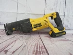 Dewalt DCS380 20V Max Lithium-ion Cordless Reciprocating Saw 1.5AH Battery. Fixed Price $85.99.