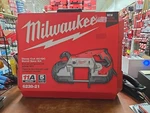 6238-21 Milwaukee Deep Cut Ac/dc Band Saw With Case. Fixed Price $349.99.