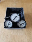 Vtg Johnson Service Co. Air Pressure Gauges Psig 0-30 Milwaukee, Wisc.. Fixed Price $15.00.